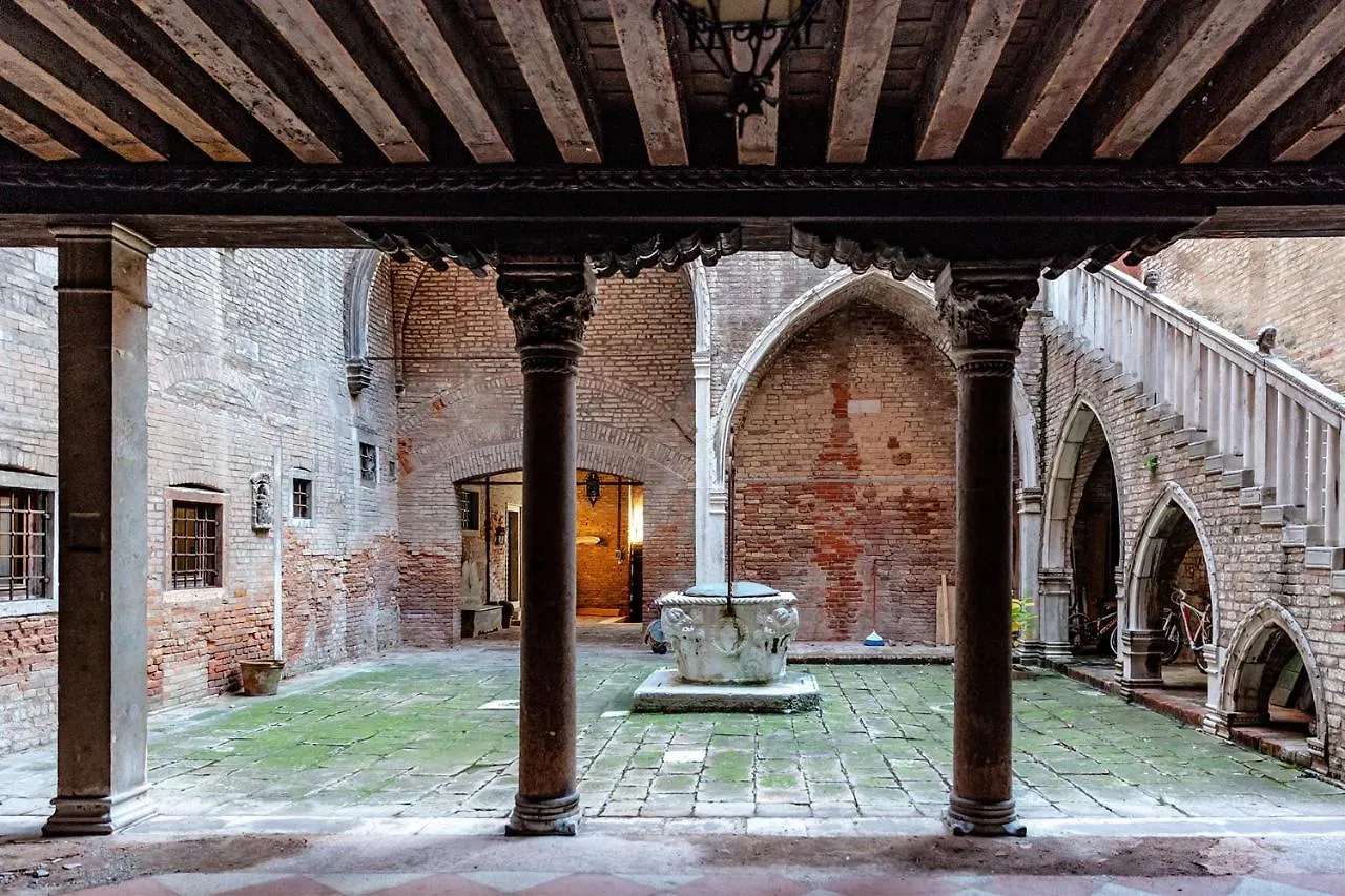 Palazzo Bernardo San Polo Apartment 100 Mq 베니스 이탈리아